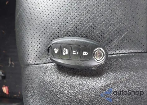 2016 Nissan Rogue Sl z USA, uszkodzony, nr VIN 5N1AT2MV9GC843258